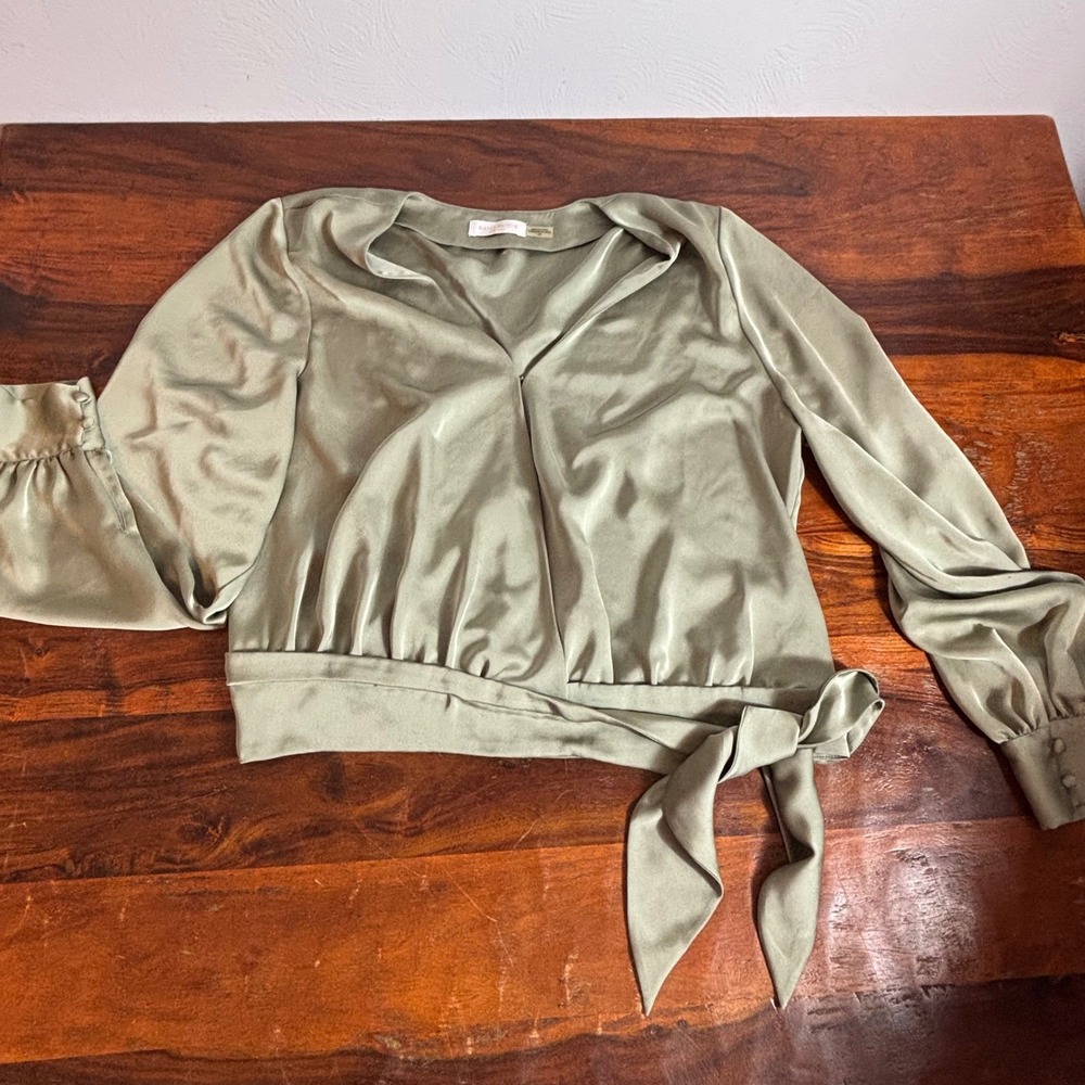 Ramy Brook Sage Green Satin Wrap Blouse Long Sleeve Tie Waist V-Neck‎ Top Large
